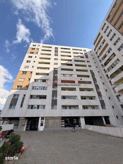 Apartament cu 2 camere în Apărătorii Patriei