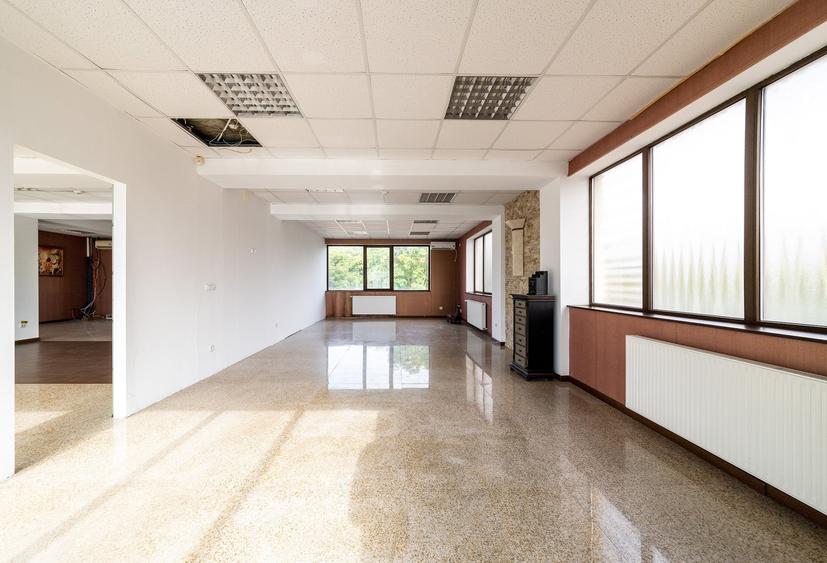 Spațiu comercial, de 760 mp, în Mogoșoaia