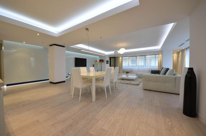 Apartament cu 3 camere decomandat, mobilat în Herăstrău