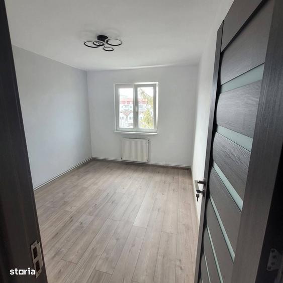 Apartament cu 2 camere semidecomandat în Mihai Viteazul