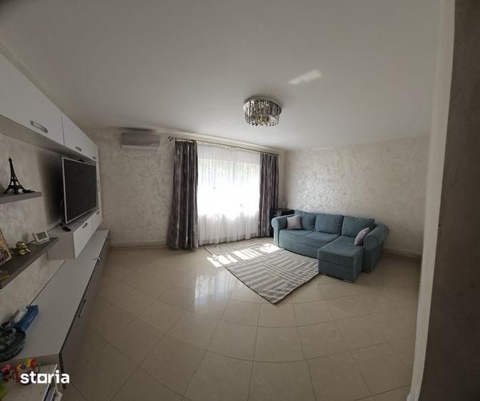 Inchiriez apartament 3 camere - 5