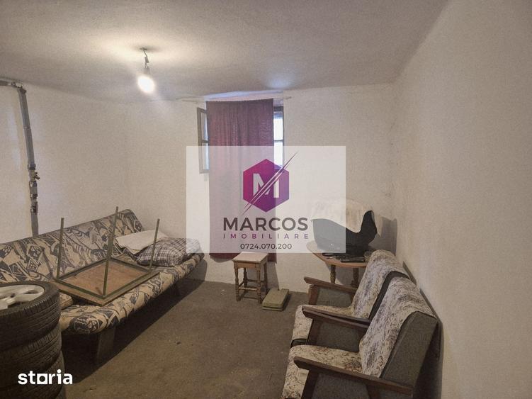 Casă cu 4 camere cu Teren 250 Mp în Muncitoresc