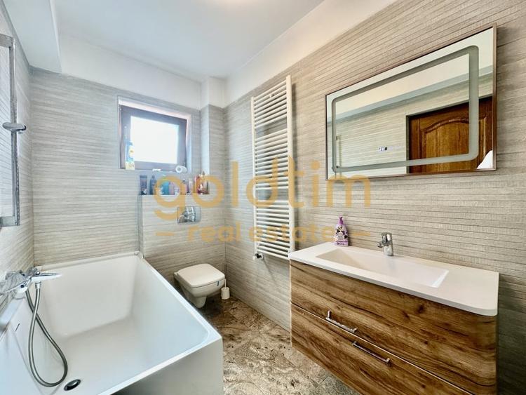 Casă individuală cu 5 camere cu Canalizare în Pipera