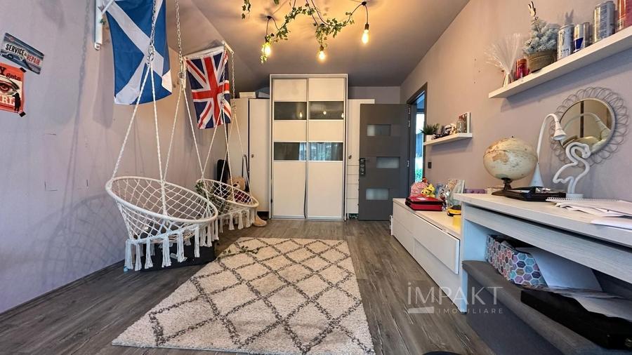 Duplex cu 4 camere cu Canalizare în Florești