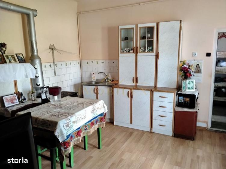Casă cu 3 camere în Luna