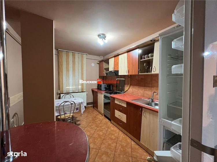 Apartament cu 3 camere în Marghita