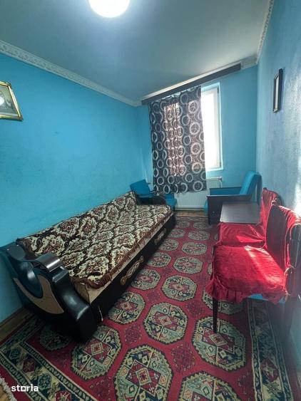Apartament cu 3 camere semidecomandat în Micro 19