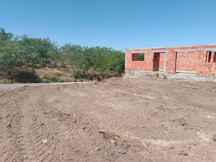 Casă cu 3 camere în Călugăreni