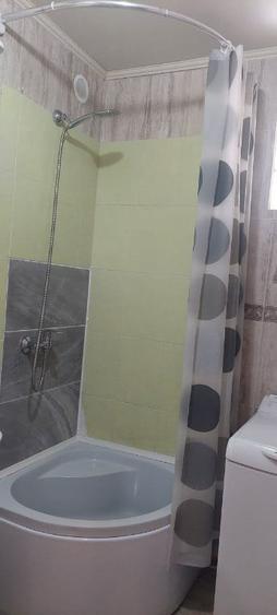 Apartament cu 2 camere decomandat în Europa