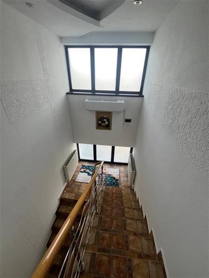 Casă individuală cu 6 camere cu Teren 600 Mp în Smârdan