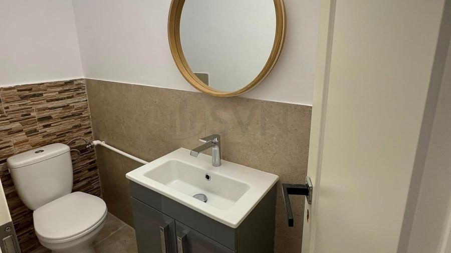 Apartament cu 3 camere decomandat în Ștefan cel Mare