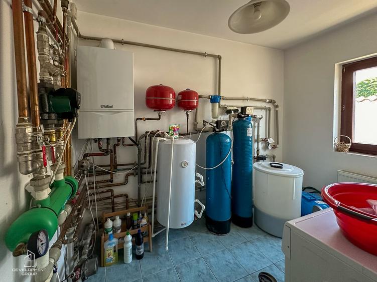 Vila individuala  7 camere - S+P+1+M | 290 mp utili | Teren 500 mp | Pipera - 24