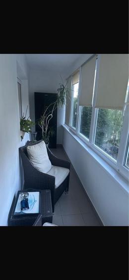 Apartament cu 3 camere decomandat în Răcădău