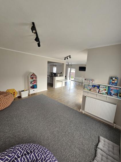 Casă cu 4 camere în Jiblea Nouă