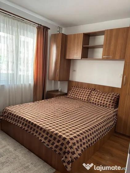 Apartament cu 2 camere semidecomandat în Poarta 6