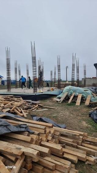 Casă cu 4 camere cu Teren 190 Mp în Central