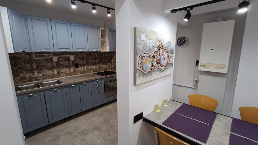 Apartament cu 2 camere decomandat, mobilat în Mărăști