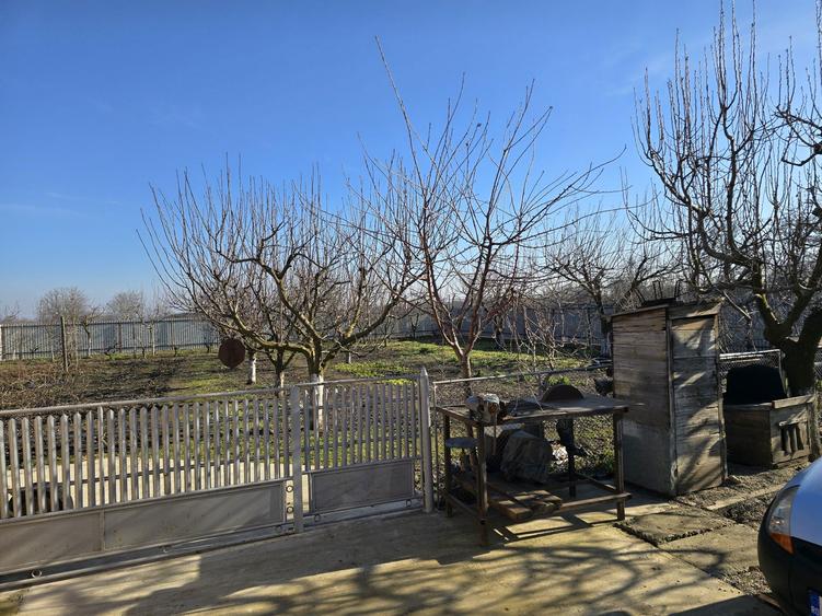 Casă cu 2 camere în Valea Ciorii