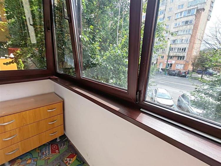 Apartament cu 2 camere semidecomandat, mobilat în Scriitorilor