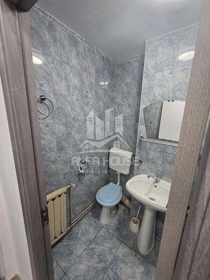 Apartament cu 2 camere nedecomandat în Micro II