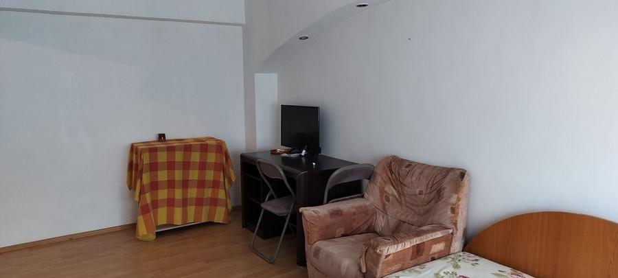 Garsonieră semidecomandată în Lacu