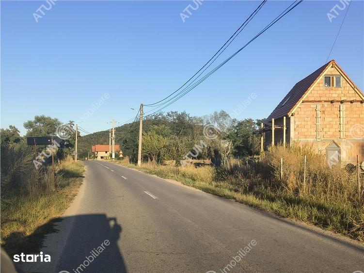 Teren de 2420 mp, în Central