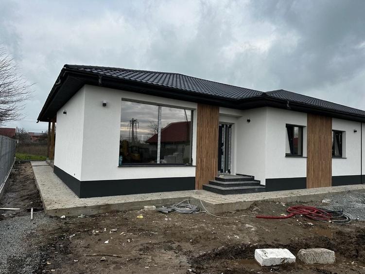 OFERTA -Casa de vanzare la sol Poiana Ovidiu - 4