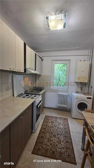 Apartament cu 2 camere decomandat în Zona industrială