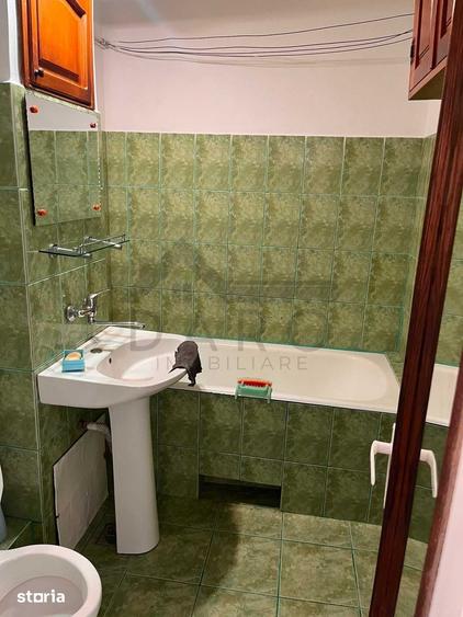 Apartament cu 3 camere în Criș