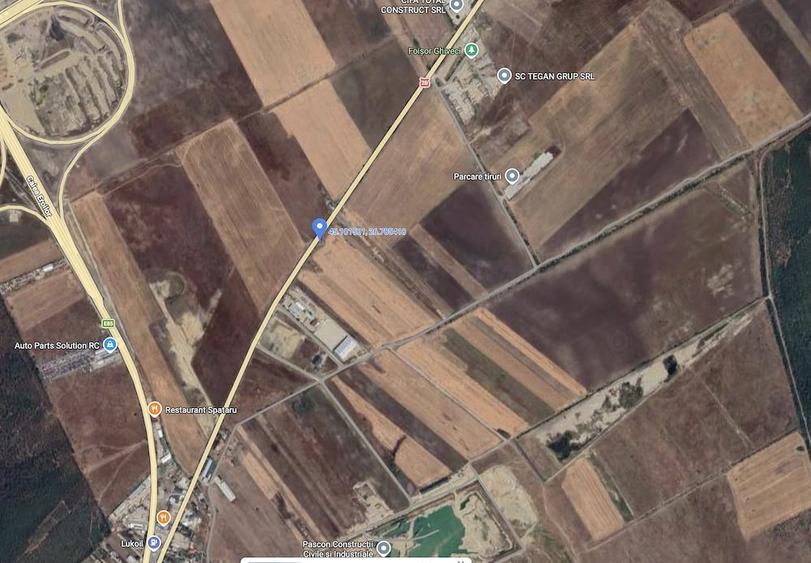 Teren de 5900 mp, în Spătaru