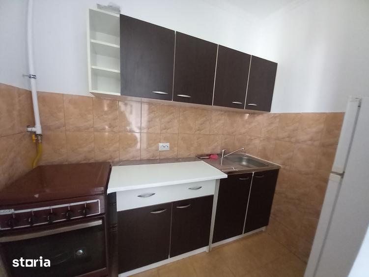 Garsonieră în Săsar