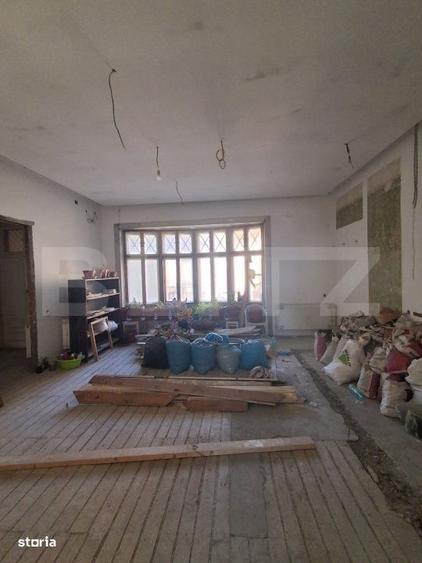 Spațiu comercial, de 200 mp, în Centrul Istoric