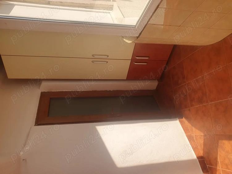 Garsonieră decomandată în Sud