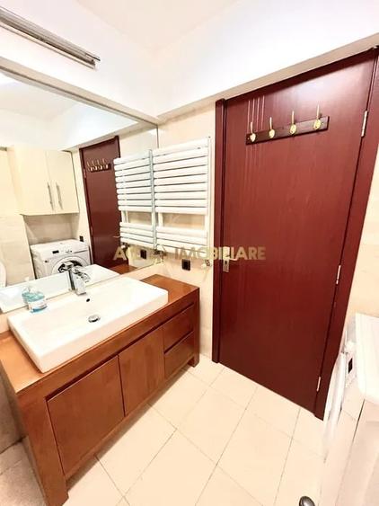 Apartament cu 2 camere decomandat, mobilat în Timpuri Noi