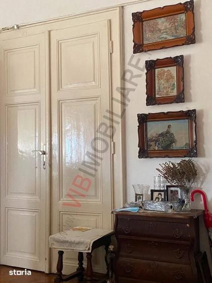 Apartament cu 3 camere semidecomandat în Iosefin
