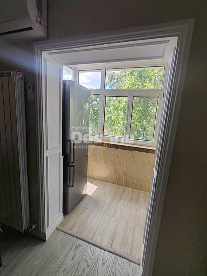 Apartament cu 2 camere decomandat în Gară