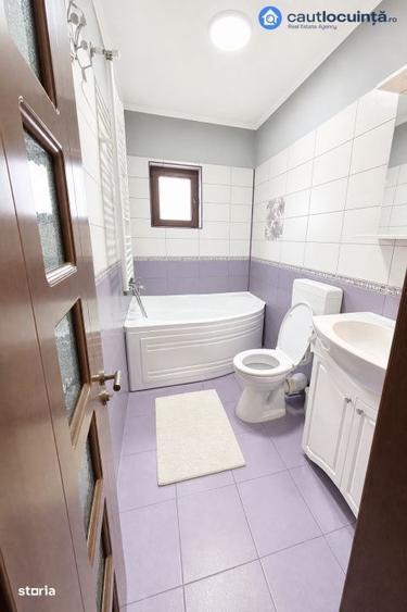 Casă cu 3 camere cu Teren 147 Mp în Andronache