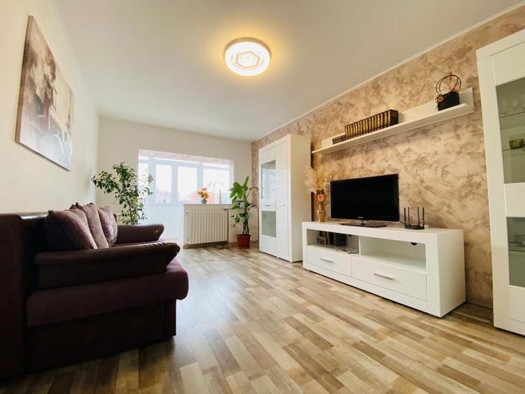 Apartament cu 2 camere decomandat, mobilat în Tomis II