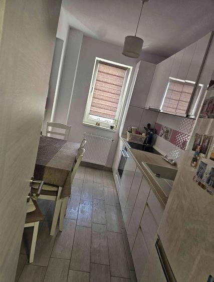 Apartament cu 2 camere decomandat în Progresul