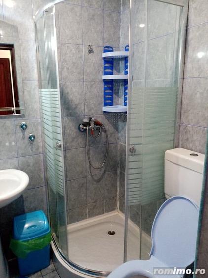 Casă cu 15 camere cu Teren 300 Mp în Costinești
