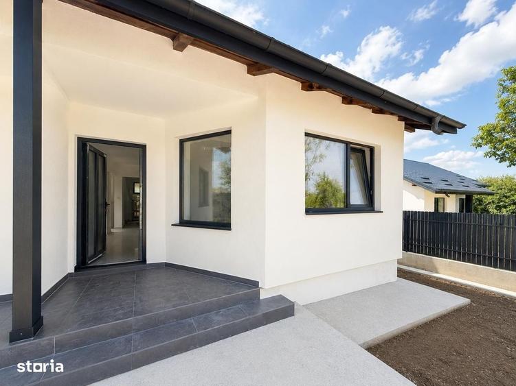 Casă cu 3 camere cu Teren 460 Mp în Miroslava
