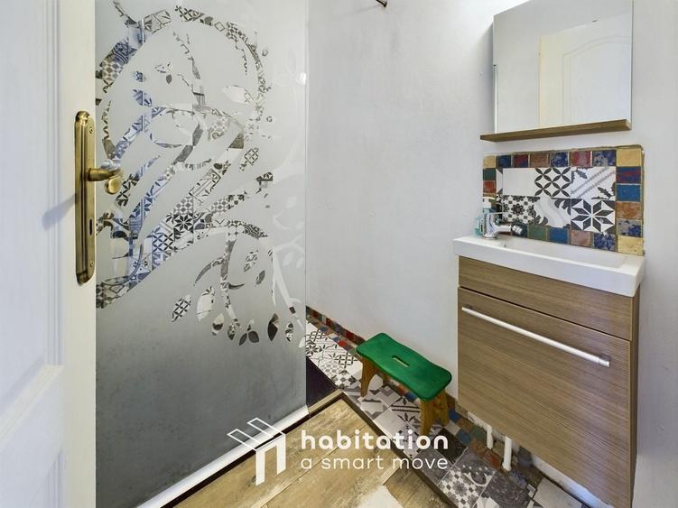 Casă individuală cu 5 camere cu Teren 1000 Mp în Socolari