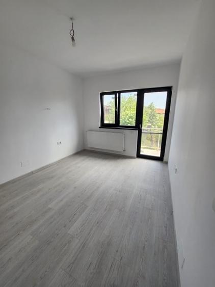 Duplex cu 5 camere cu Teren 250 Mp în Bragadiru