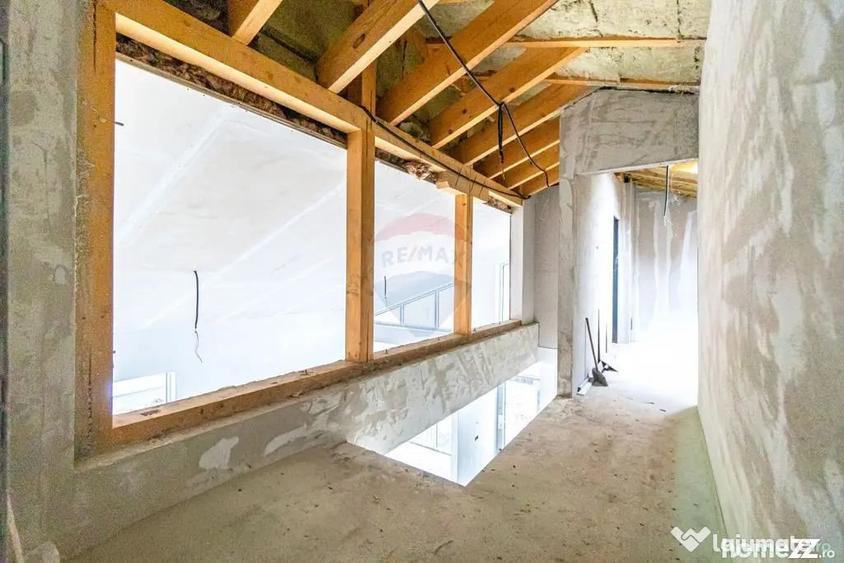 Casă cu 5 camere cu Teren 800 Mp în Hărman