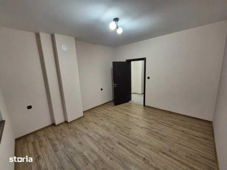 Apartament cu 3 camere în Traian