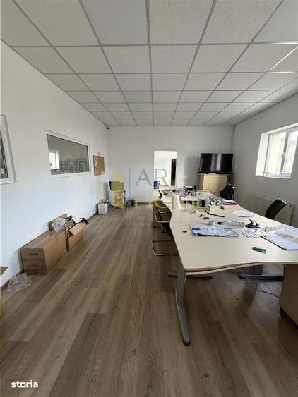 Spațiu comercial, de 870 mp, în Păulești