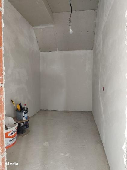 Casă cu 4 camere cu Teren 508 Mp în Ulmi