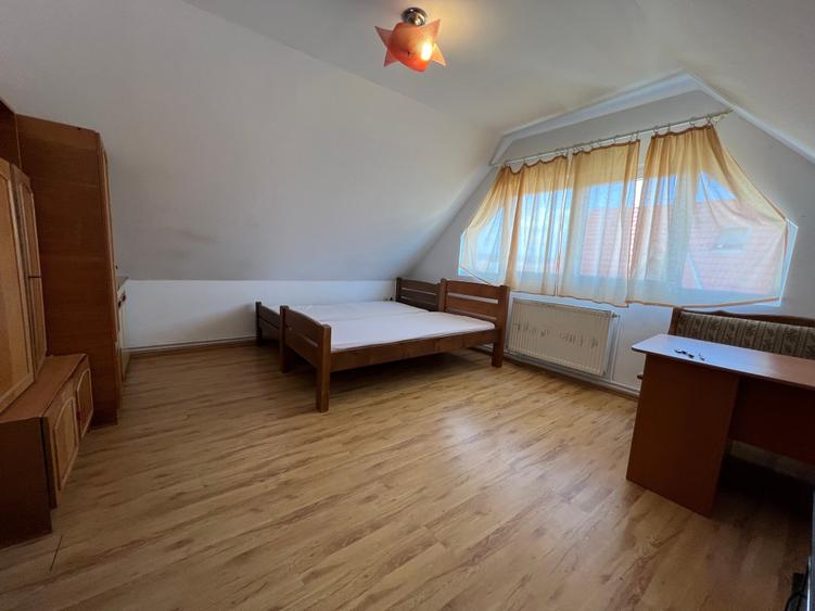 INCHIRIEZ  apartament  2 camere decomandat, zona Turnisor - 2
