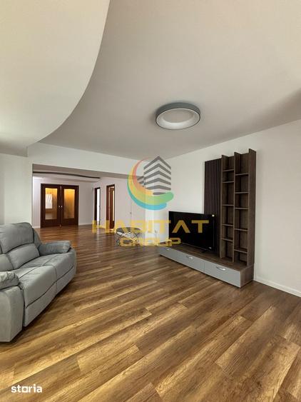 Apartament cu 5 camere în Berceni