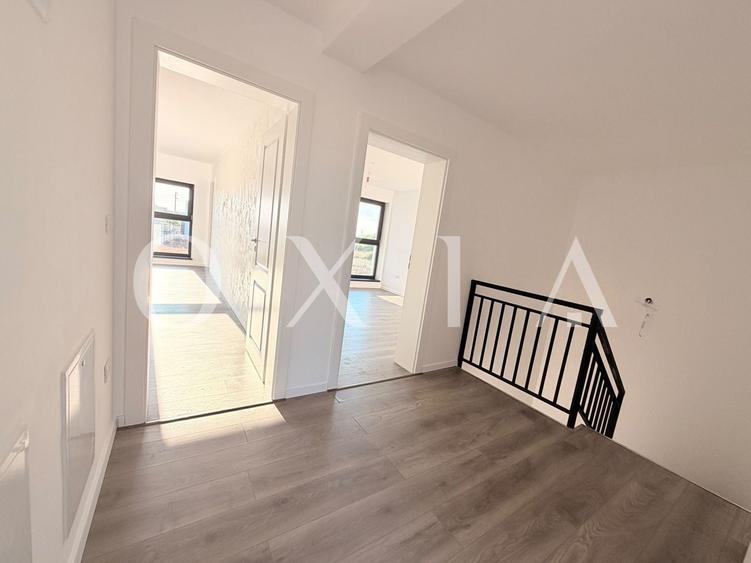 Duplex cu 4 camere cu Canalizare în Săcălaz